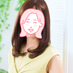 女性成婚者様のバストアップ写真
